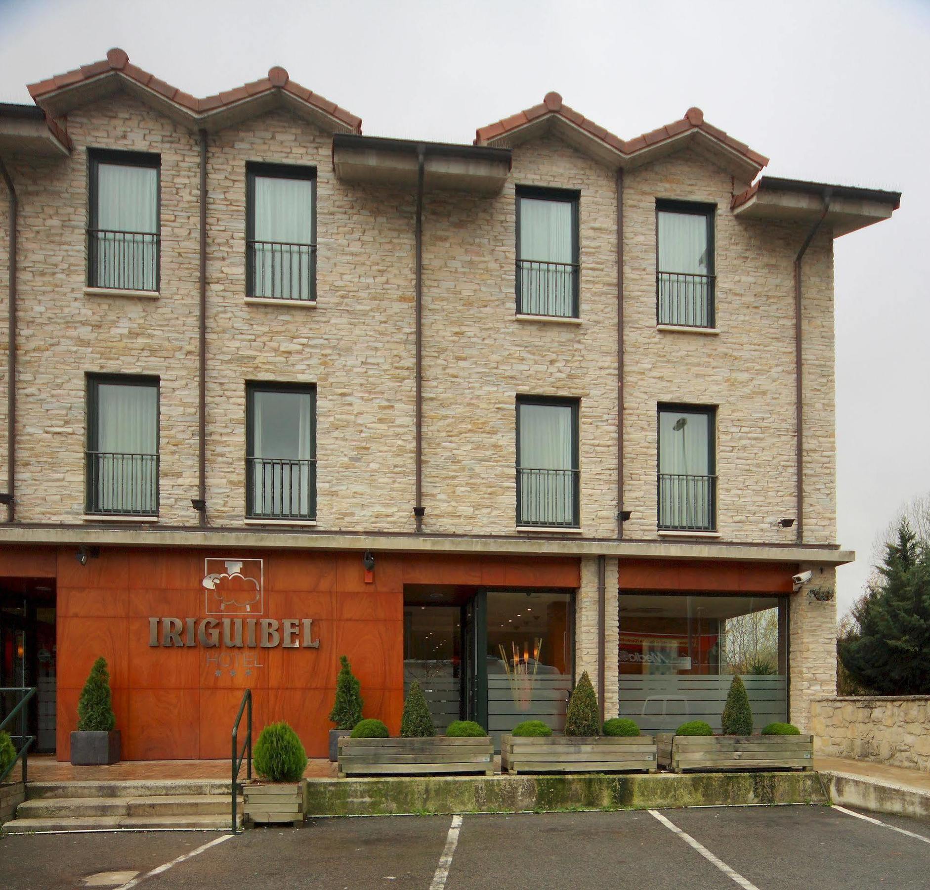 Hotel Iriguibel Huarte Pamplona Kültér fotó